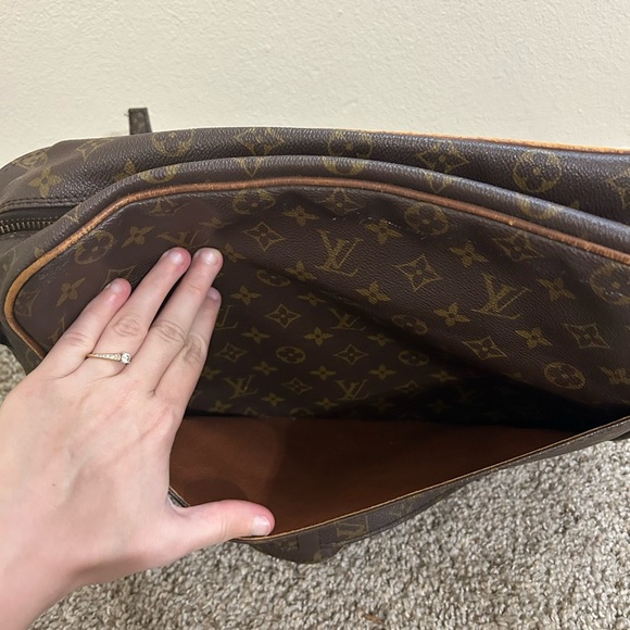 Vintage Louis Vuitton Brown Messenger Bag Monogram Design Coated Canvas Leather - Picture 8 of 16
